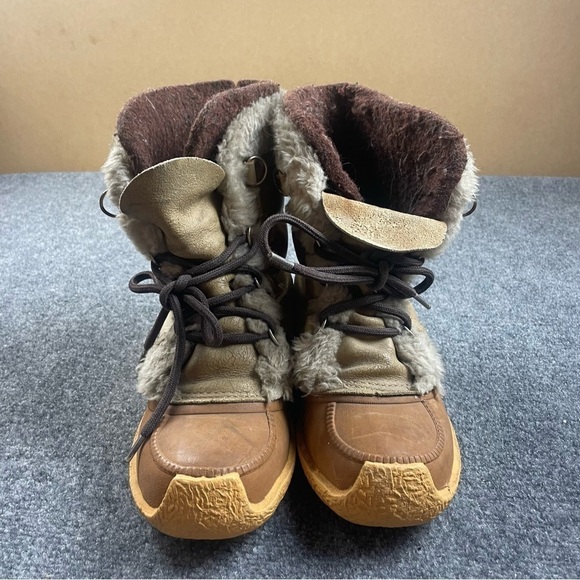 SOREL Women’s Vintage Nanook Rubber Sole Wool Lined winter boot size: 10 - Picture 2 of 13